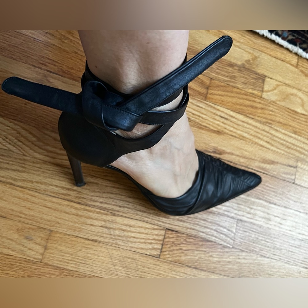 Gianna Meliani pumps
